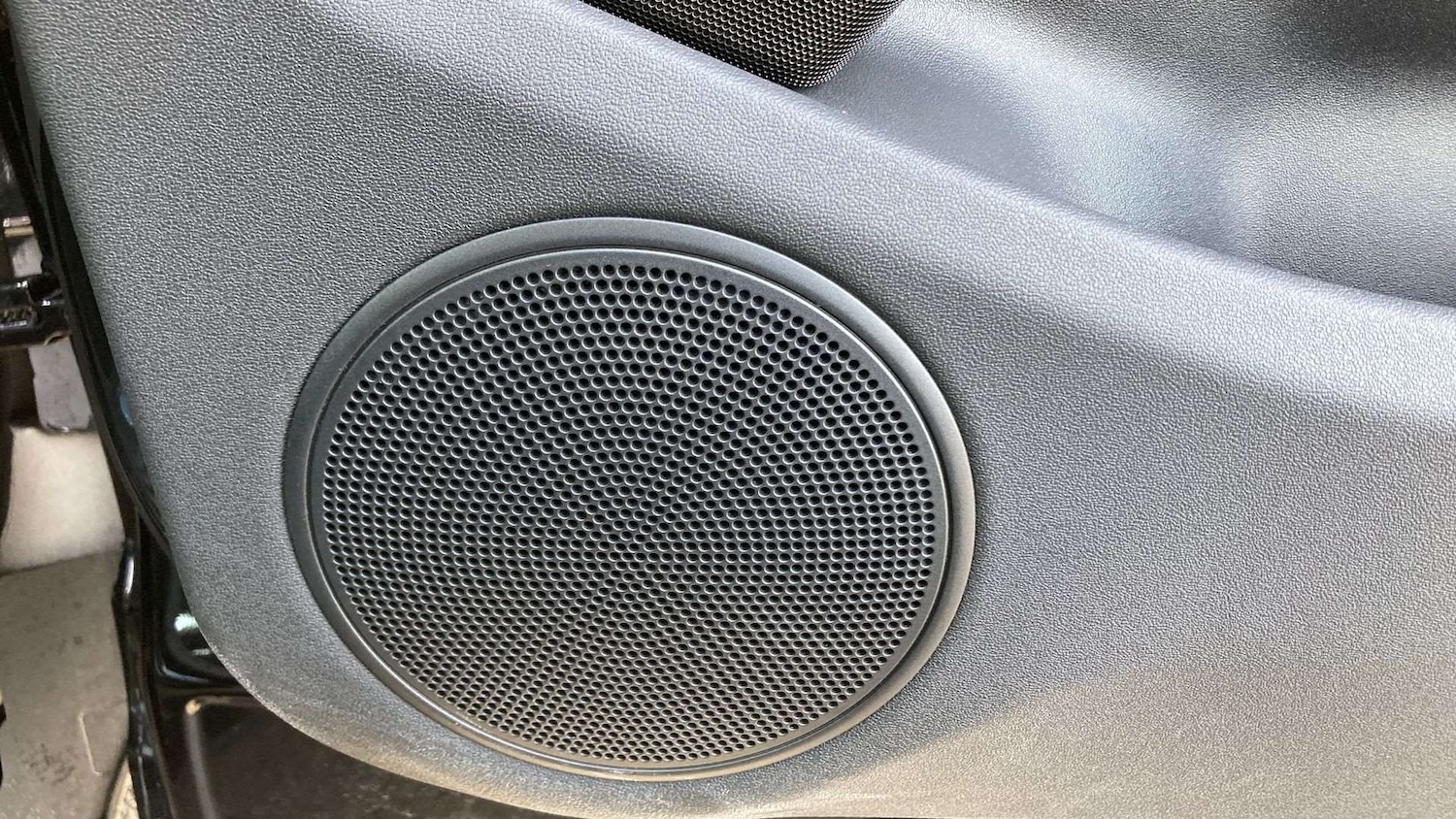 Used Land Rover Range Rover Evoque 2025 for sale - 76460485: Photo 32