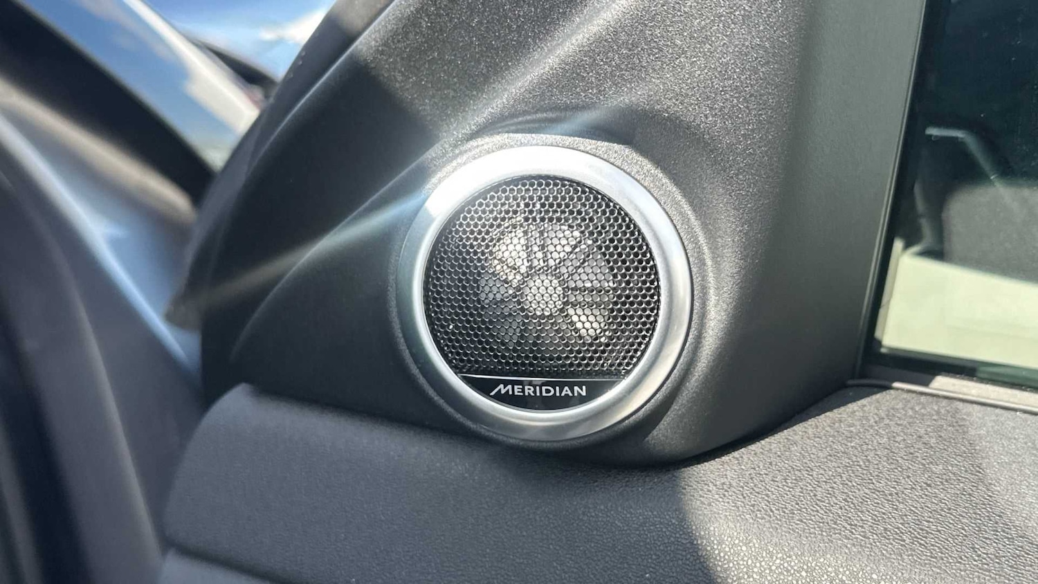 Used Land Rover Range Rover Evoque 2024 for sale - 77390015: Photo 15