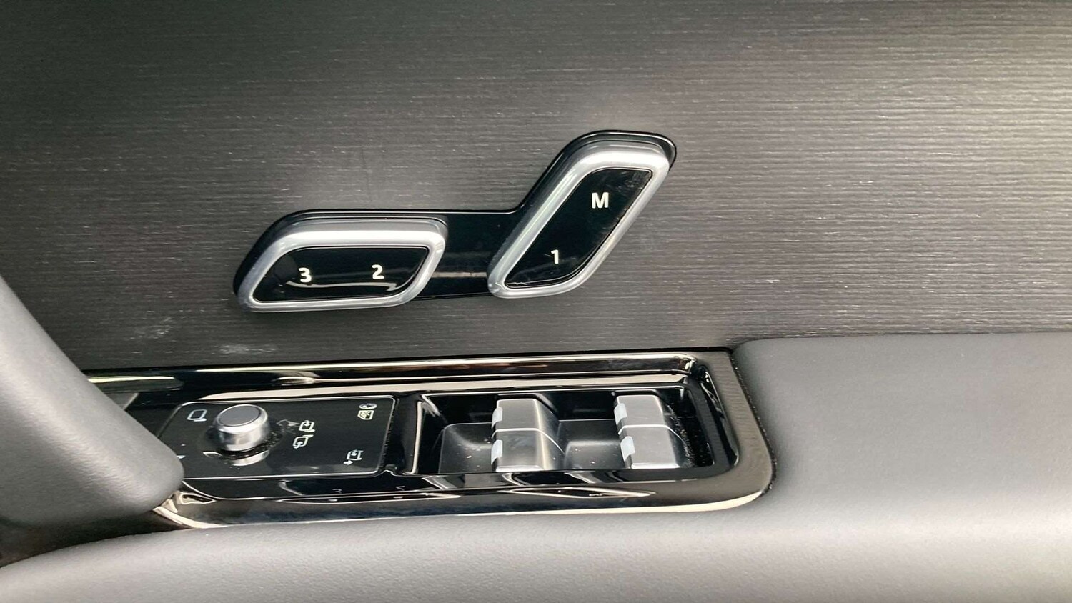 Used Land Rover Range Rover Sport 2024 for sale - 77270111: Photo 34