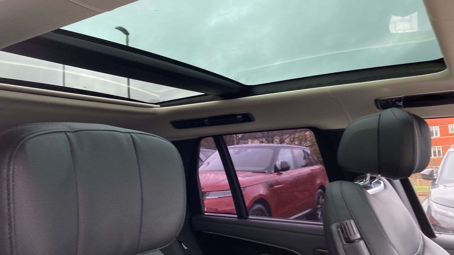 Used Land Rover Range Rover 2025 for sale - 78060175: Photo 21