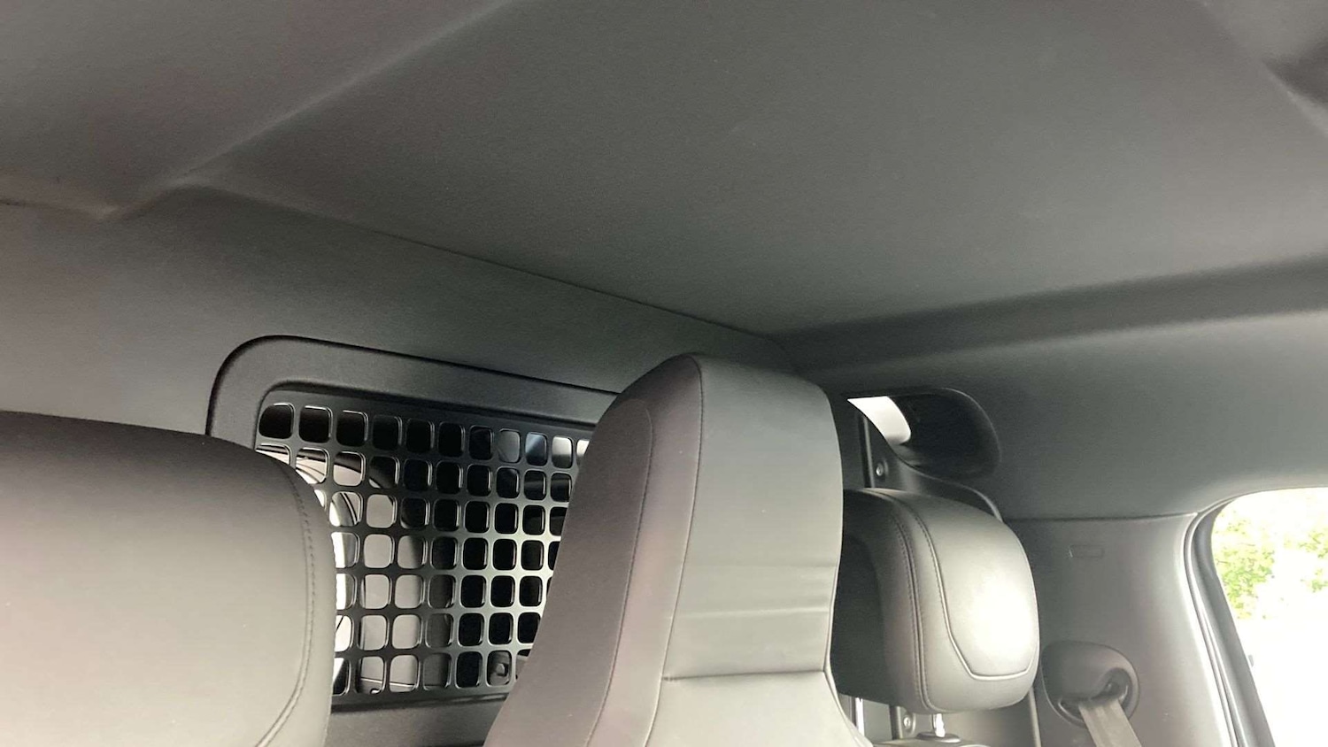 Used Land Rover Defender 2023 for sale - 76460435: Photo 21