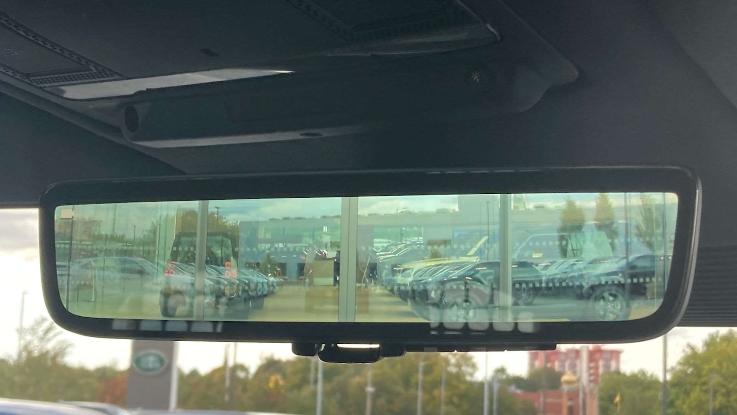 Used Land Rover Defender 2023 for sale - 76460435: Photo 28