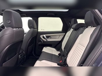 Used Land Rover Discovery Sport 2025 for sale - 79015102: Photo