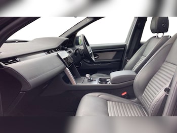 Used Land Rover Discovery Sport 2025 for sale - 79183546: Photo