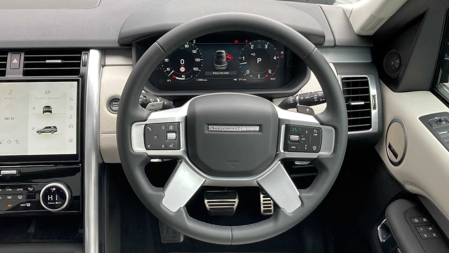 Used Land Rover Discovery 2025 for sale - 76460389: Photo 15