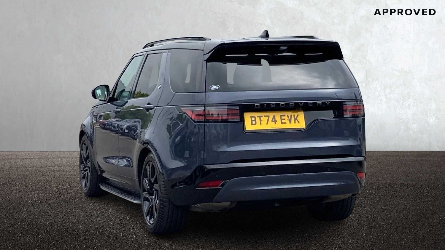 Used Land Rover Discovery 2025 for sale - 76460389: Photo 2