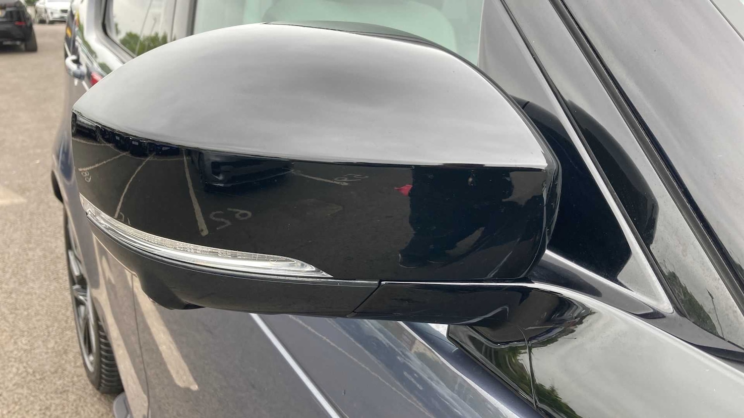 Used Land Rover Discovery 2025 for sale - 76460389: Photo 35