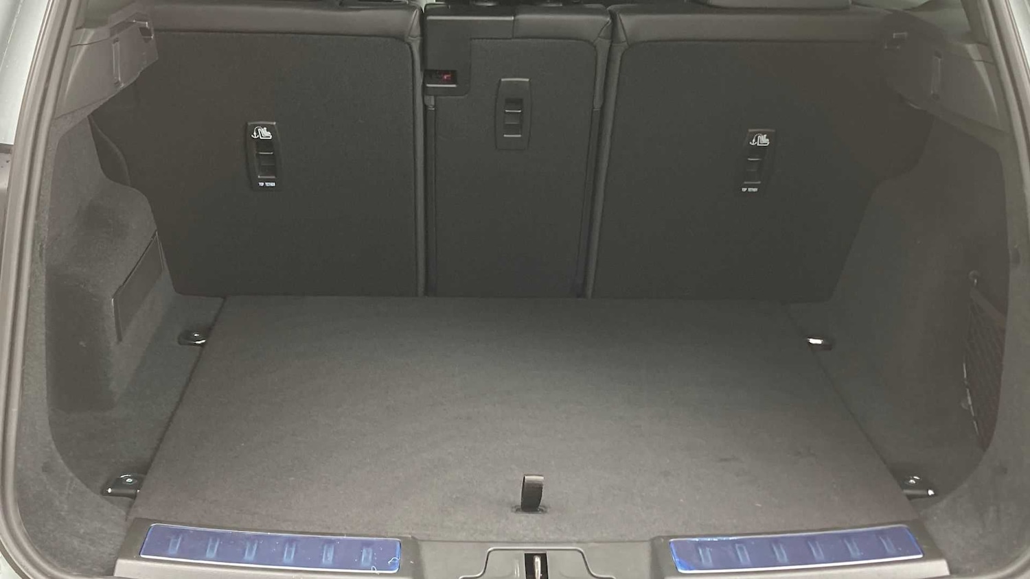 Used Land Rover Range Rover Evoque 2025 for sale - 76460542: Photo 10