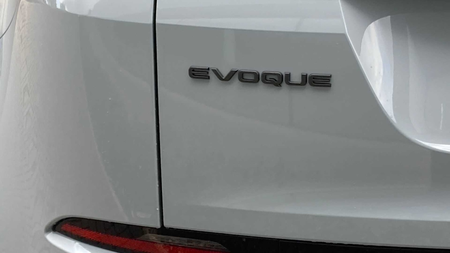 Used Land Rover Range Rover Evoque 2025 for sale - 76460542: Photo 29