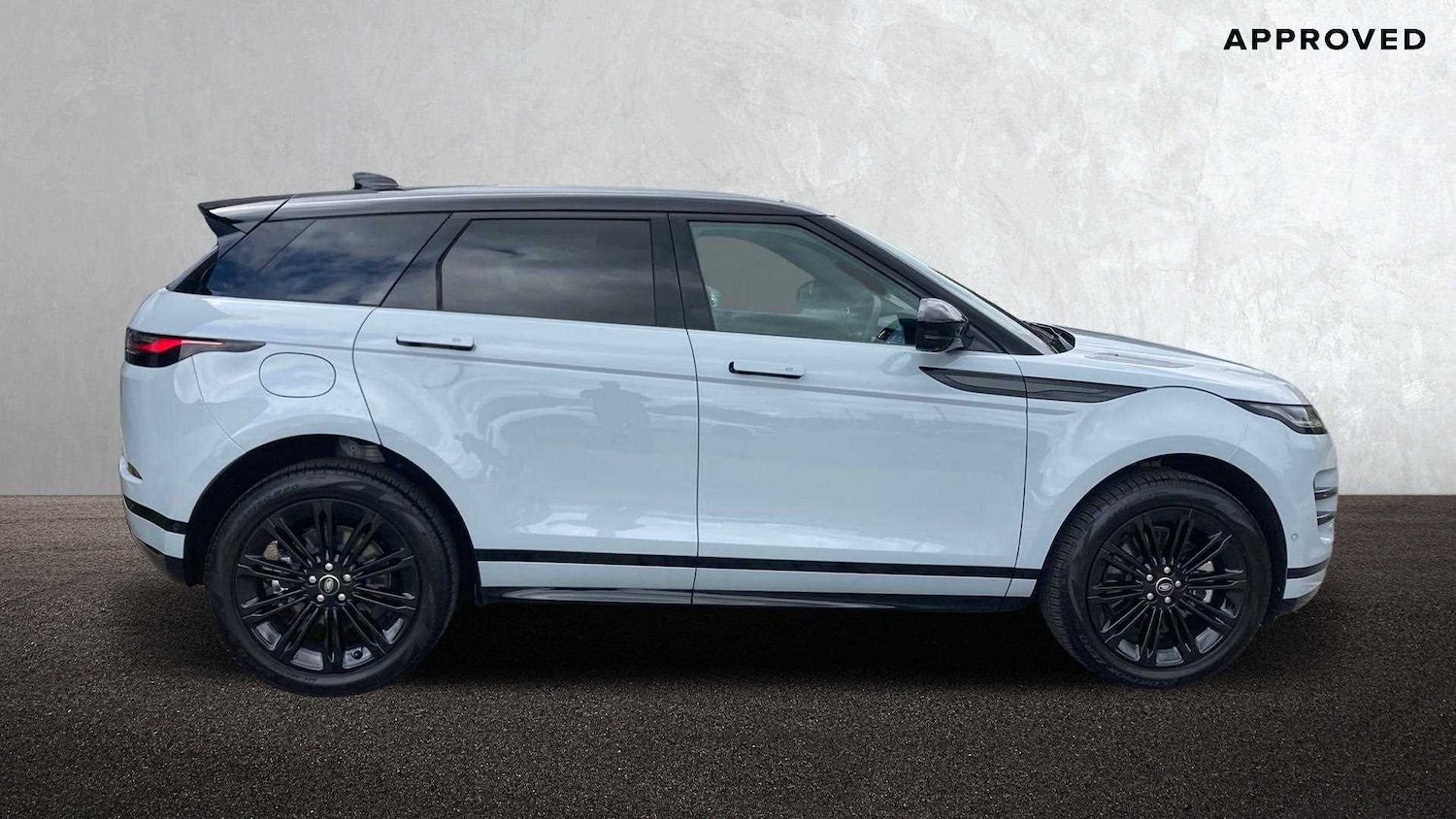 Used Land Rover Range Rover Evoque 2025 for sale - 76460542: Photo 5