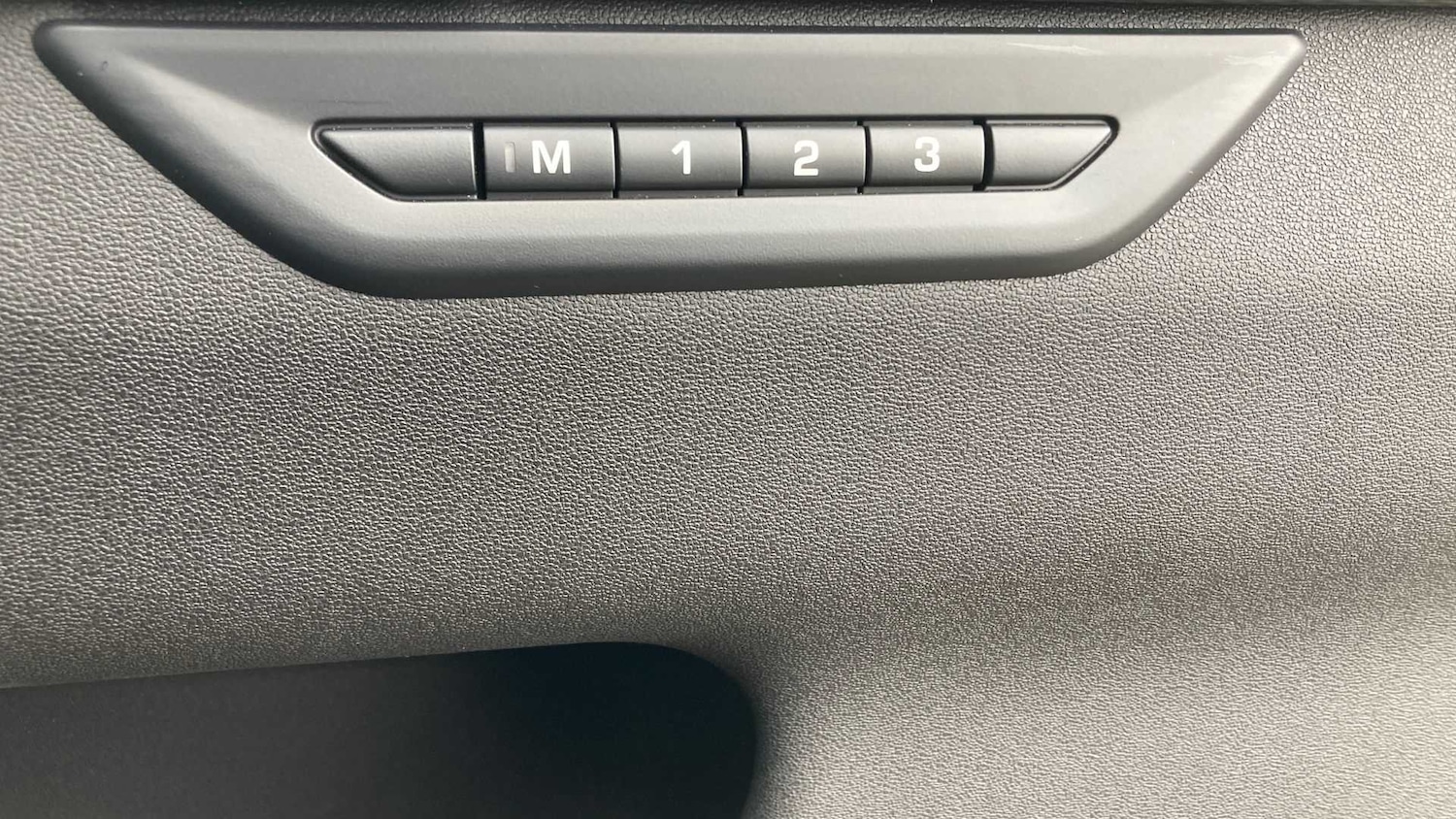 Used Land Rover Discovery Sport 2025 for sale - 76460098: Photo 25