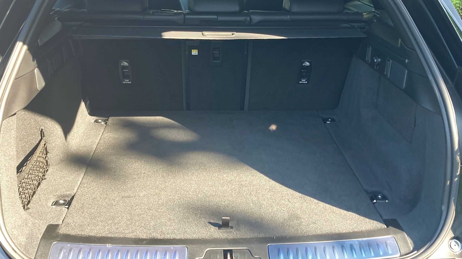 Used Land Rover Range Rover Velar 2024 for sale - 77194667: Photo 10