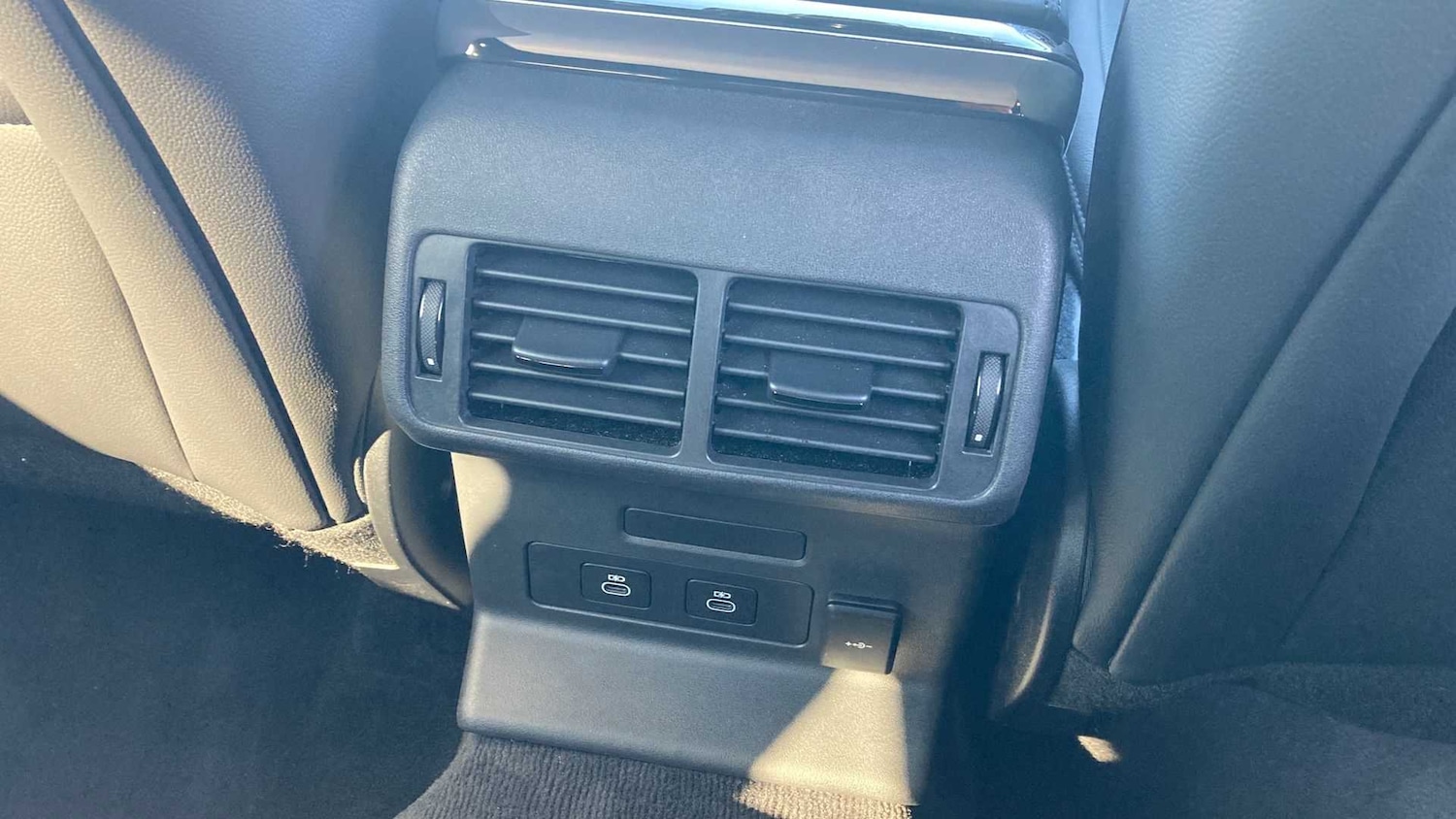 Used Land Rover Range Rover Velar 2024 for sale - 77194667: Photo 18