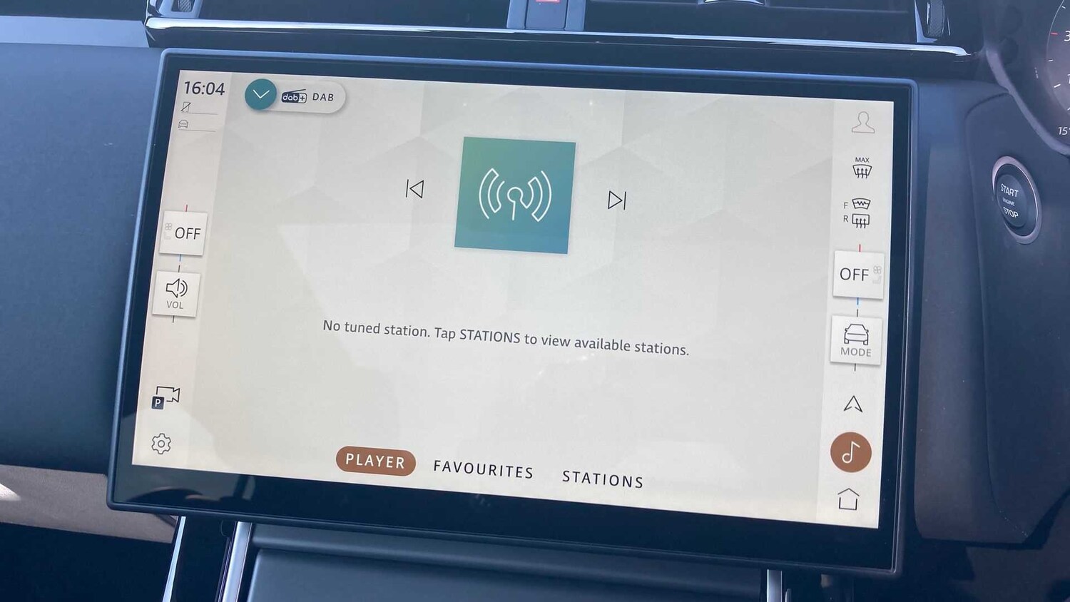 Used Land Rover Range Rover Velar 2024 for sale - 77194667: Photo 33