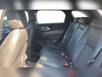Used Land Rover Range Rover Velar 2024 for sale - 77194667: Photo