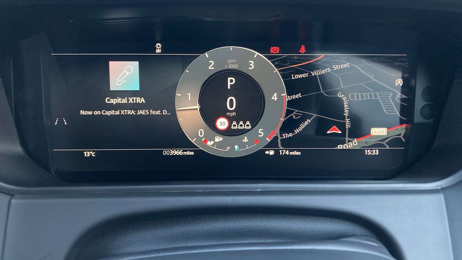 Used Land Rover Range Rover Velar 2025 for sale - 76902458: Photo 16