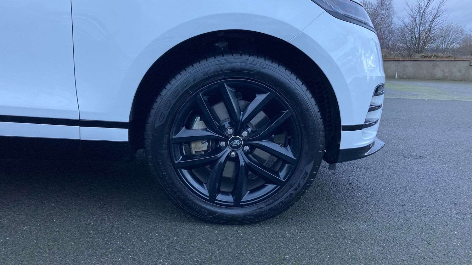 Used Land Rover Range Rover Velar 2025 for sale - 76902458: Photo 23