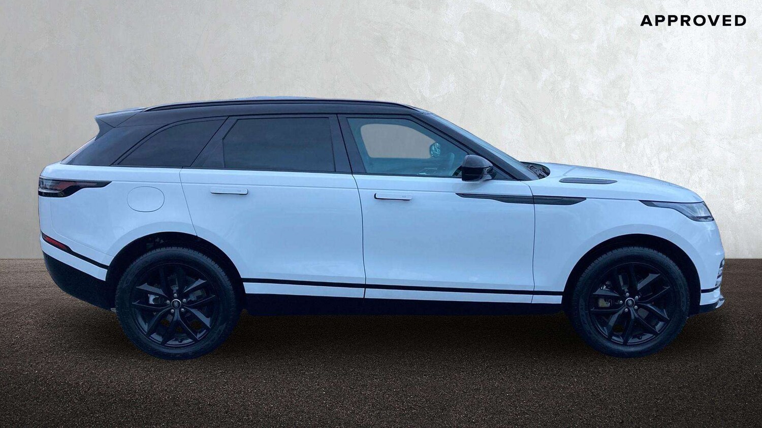 Used Land Rover Range Rover Velar 2025 for sale - 76902458: Photo 5