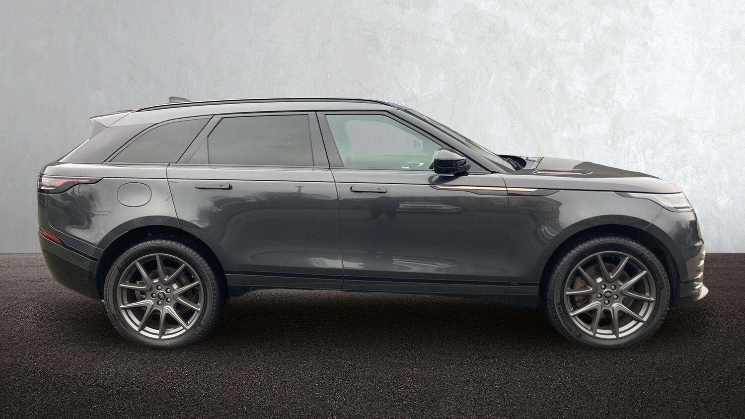 Used Land Rover Range Rover Velar 2024 for sale - 77589003: Photo 5