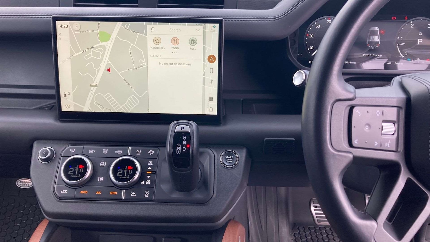 Used Land Rover Defender 2023 for sale - 76460039: Photo 14