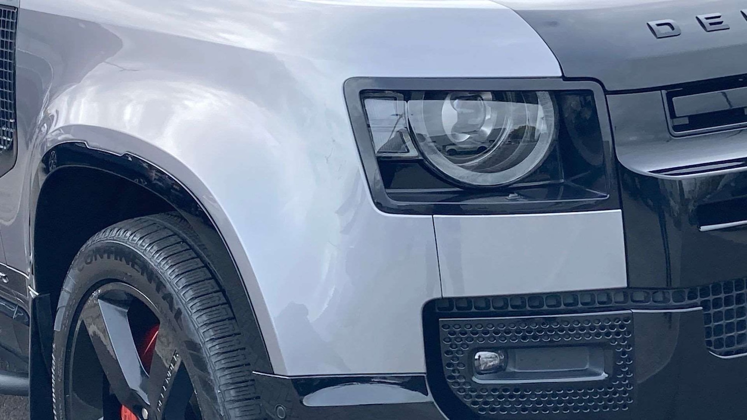 Used Land Rover Defender 2023 for sale - 76460039: Photo 17