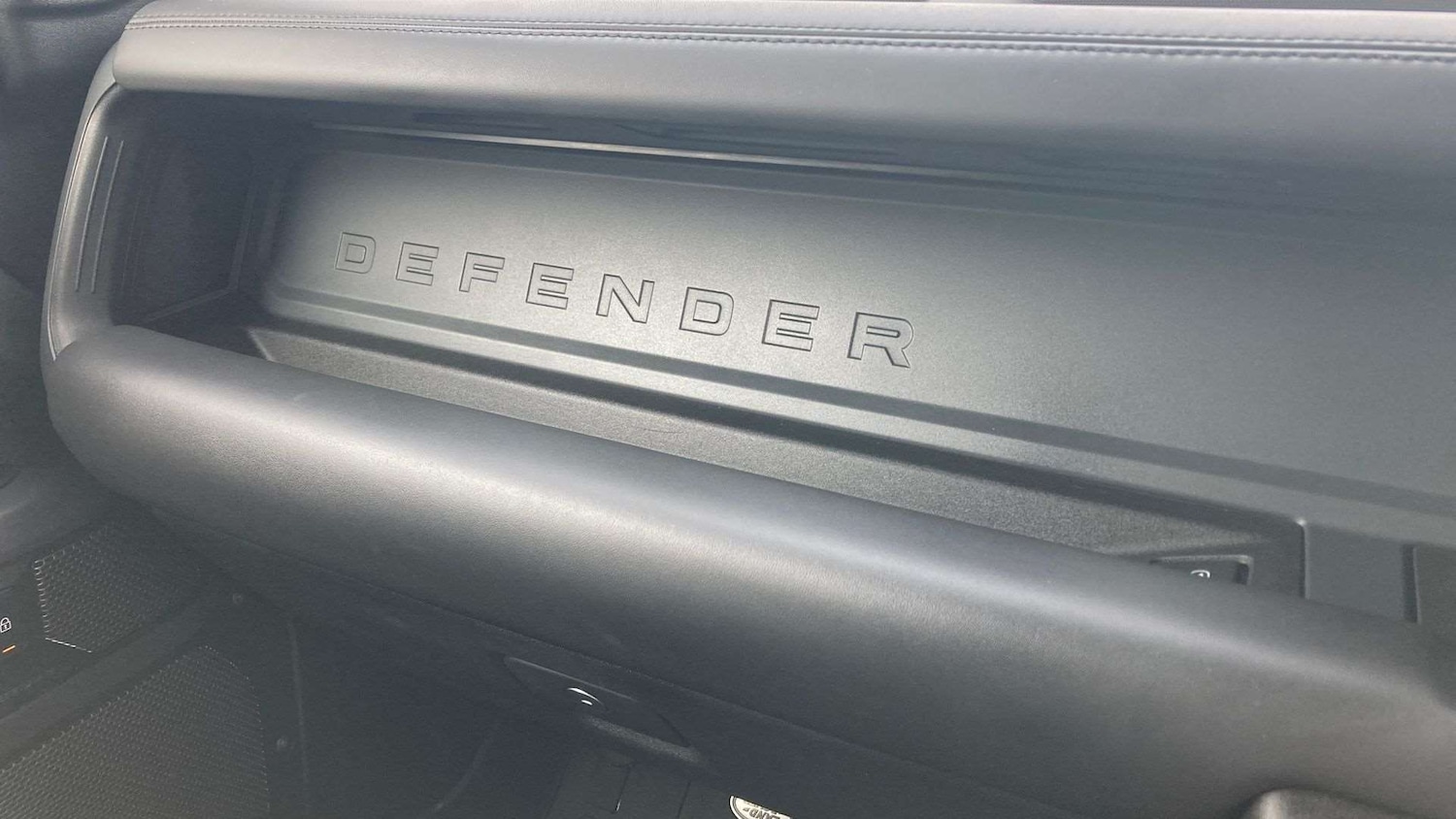 Used Land Rover Defender 2023 for sale - 76460039: Photo 27