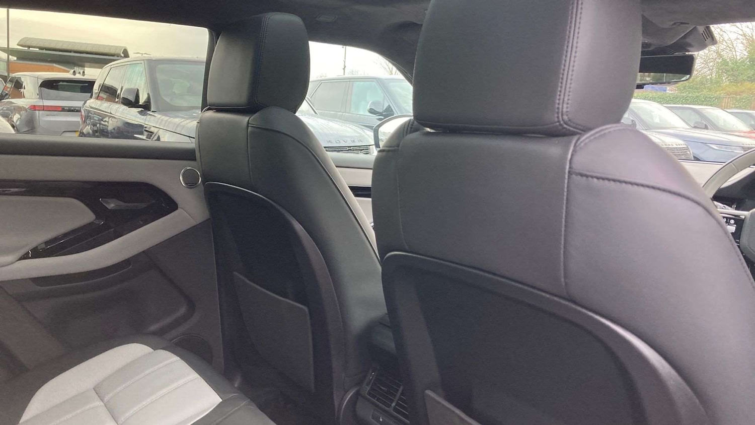 Used Land Rover Range Rover Evoque 2024 for sale - 76827568: Photo 31