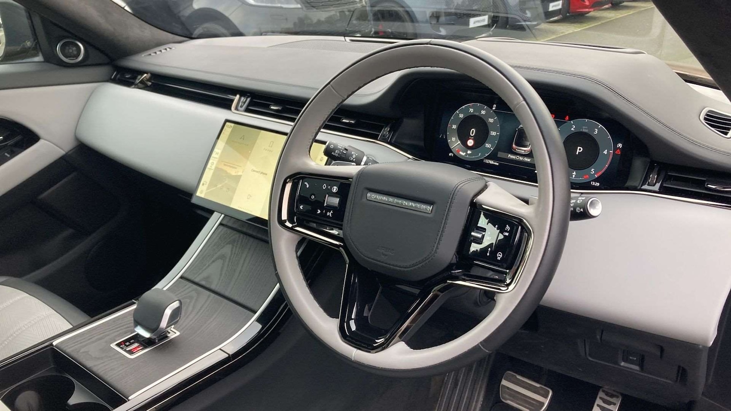 Used Land Rover Range Rover Evoque 2024 for sale - 76827568: Photo 35