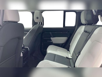 Used Land Rover Defender 2026 for sale - 79319806: Photo