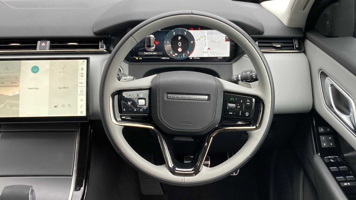 Used Land Rover Range Rover Velar 2024 for sale - 76459891: Photo 15