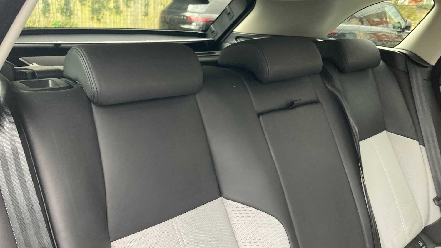 Used Land Rover Range Rover Velar 2024 for sale - 76459891: Photo 28