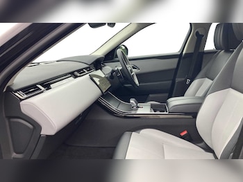 Used Land Rover Range Rover Velar 2024 for sale - 76459891: Photo
