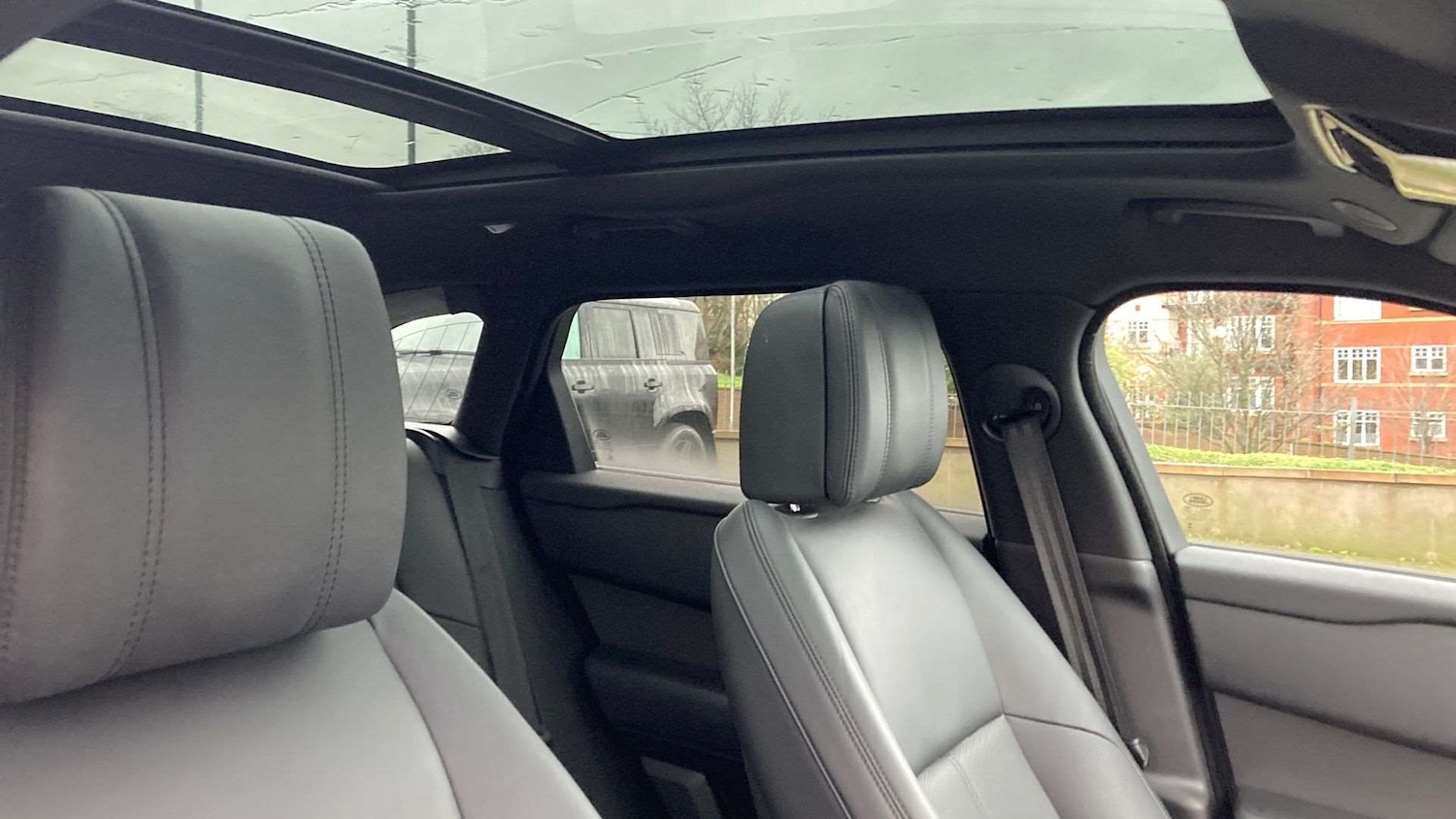 Used Land Rover Range Rover Velar 2023 for sale - 77076516: Photo 21