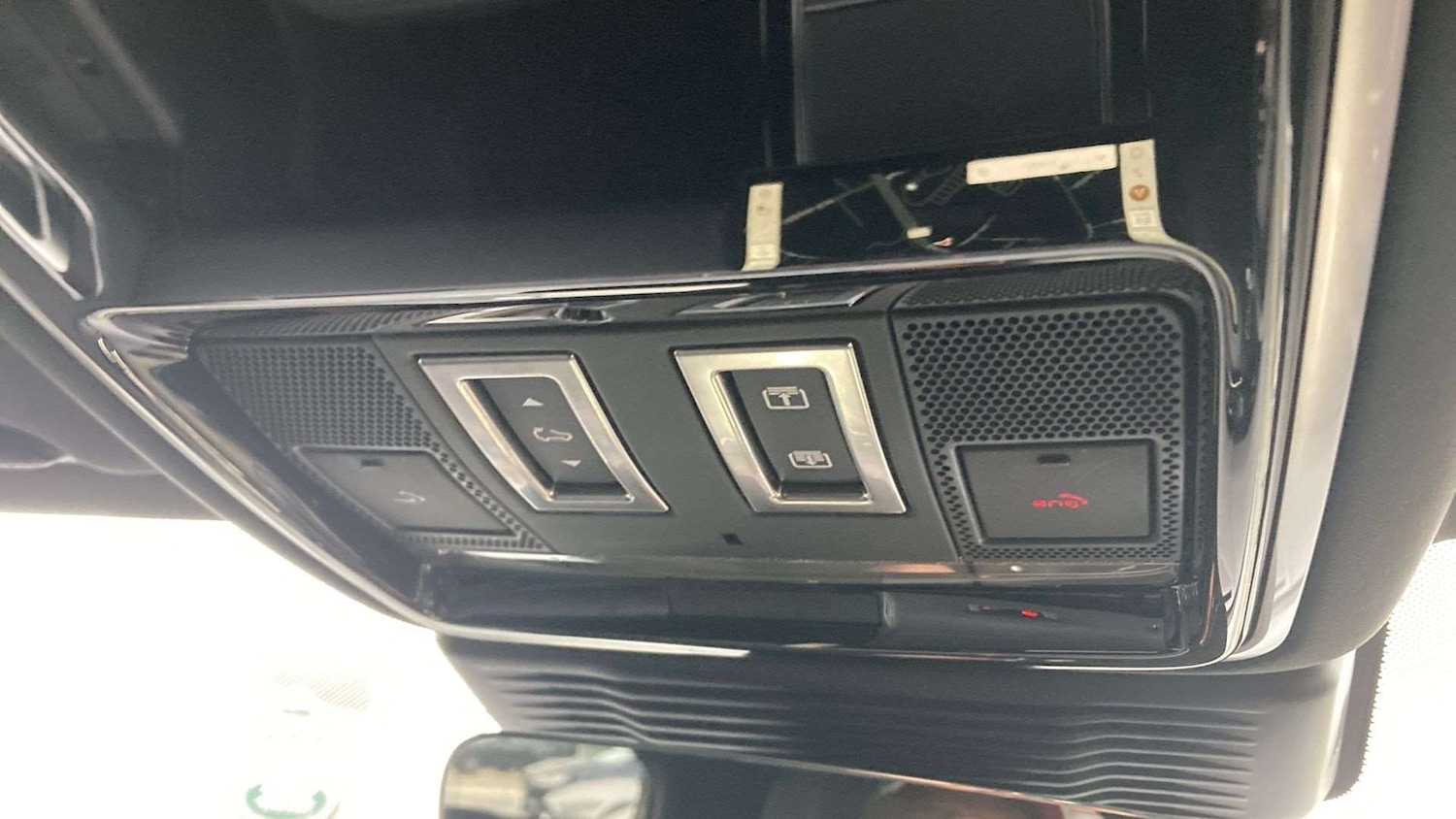 Used Land Rover Range Rover Velar 2023 for sale - 77076516: Photo 23