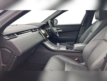 Used Land Rover Range Rover Velar 2023 for sale - 77076516: Photo