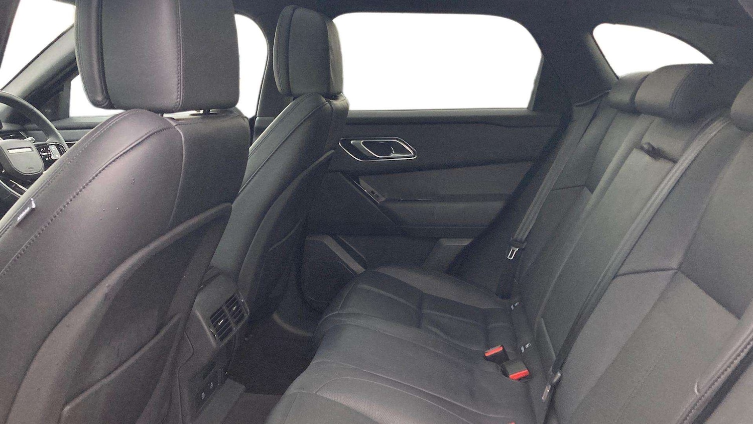 Used Land Rover Range Rover Velar 2023 for sale - 77076516: Photo 4