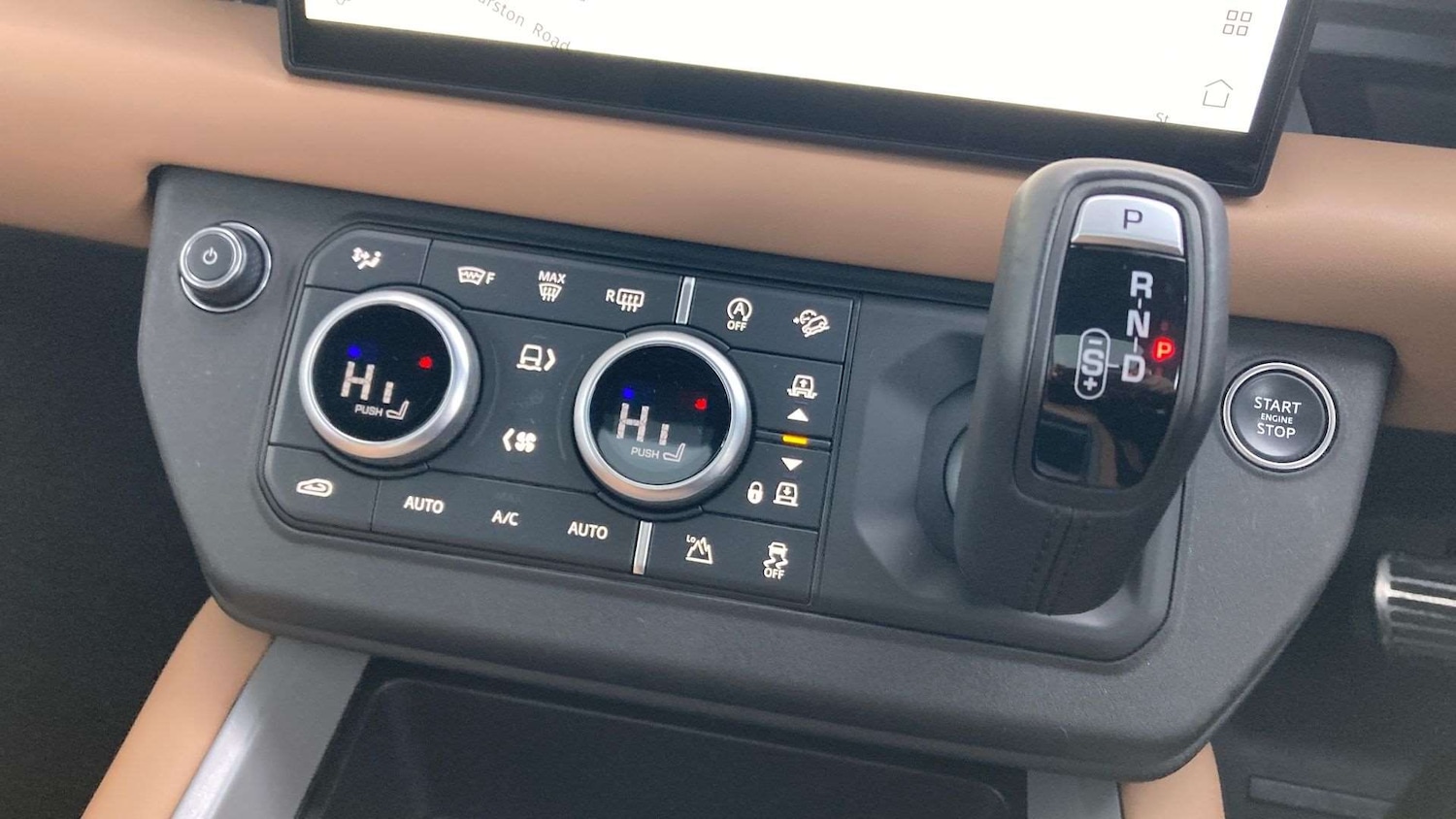 Used Land Rover Defender 2025 for sale - 78060213: Photo 13