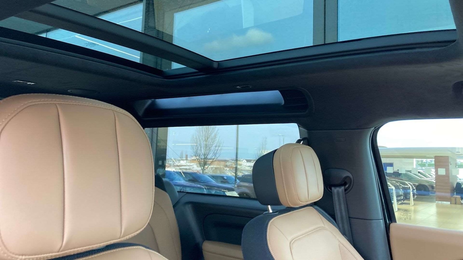 Used Land Rover Defender 2025 for sale - 78060213: Photo 21