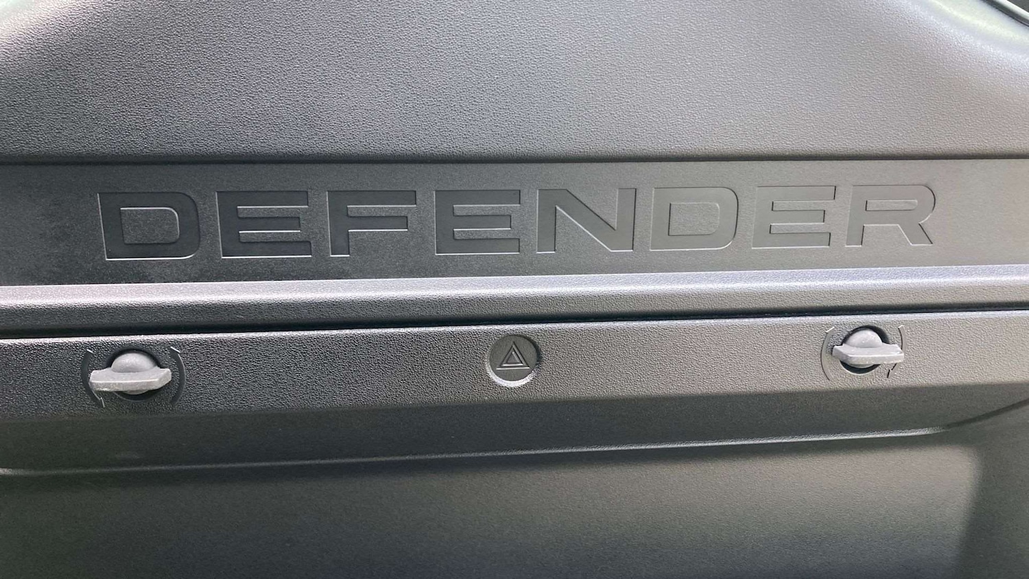 Used Land Rover Defender 2025 for sale - 78060213: Photo 33