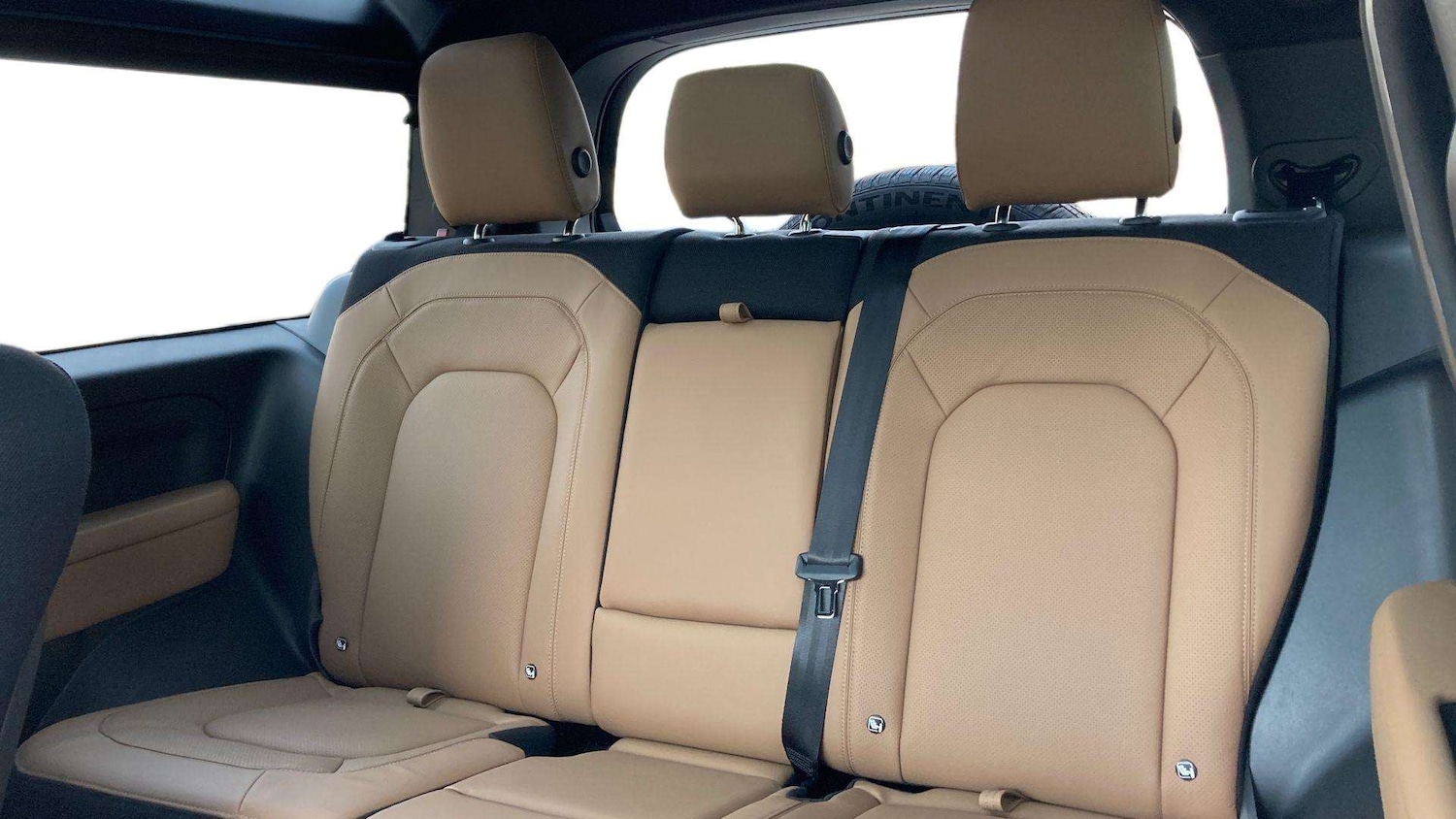 Used Land Rover Defender 2025 for sale - 78060213: Photo 4