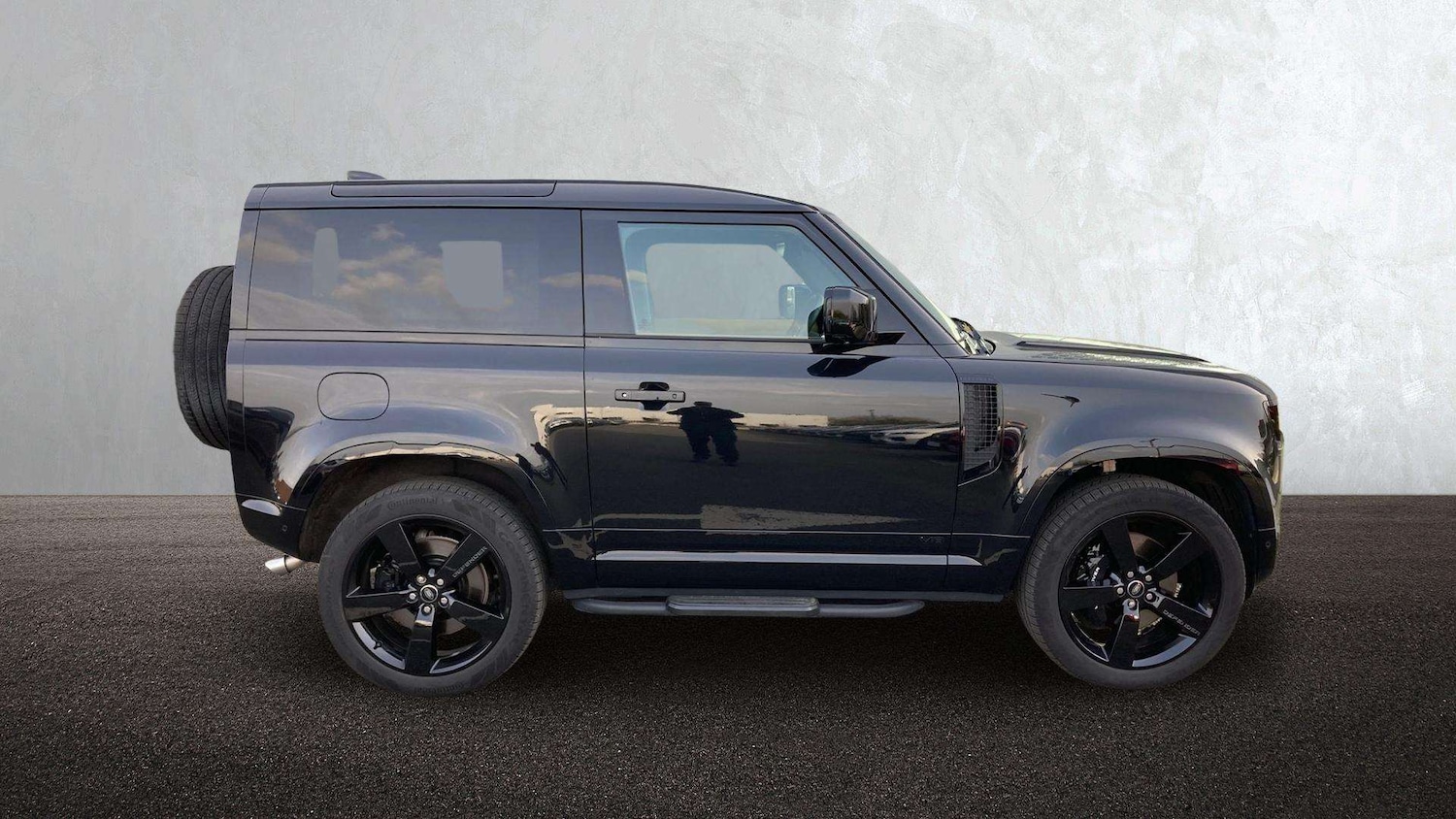 Used Land Rover Defender 2025 for sale - 78060213: Photo 5