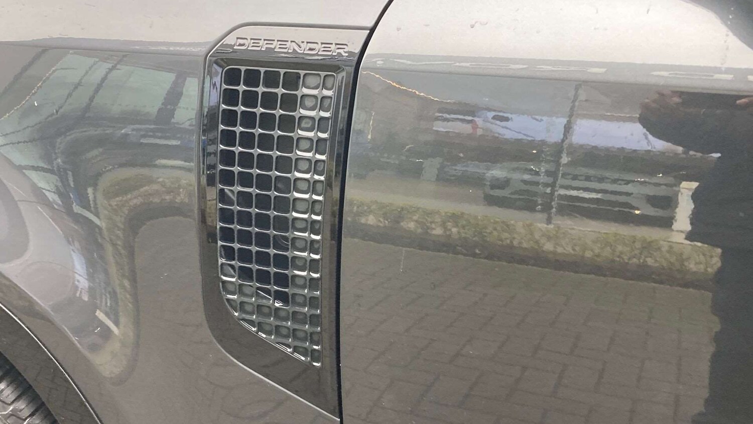 Used Land Rover Defender 2025 for sale - 77588985: Photo 35