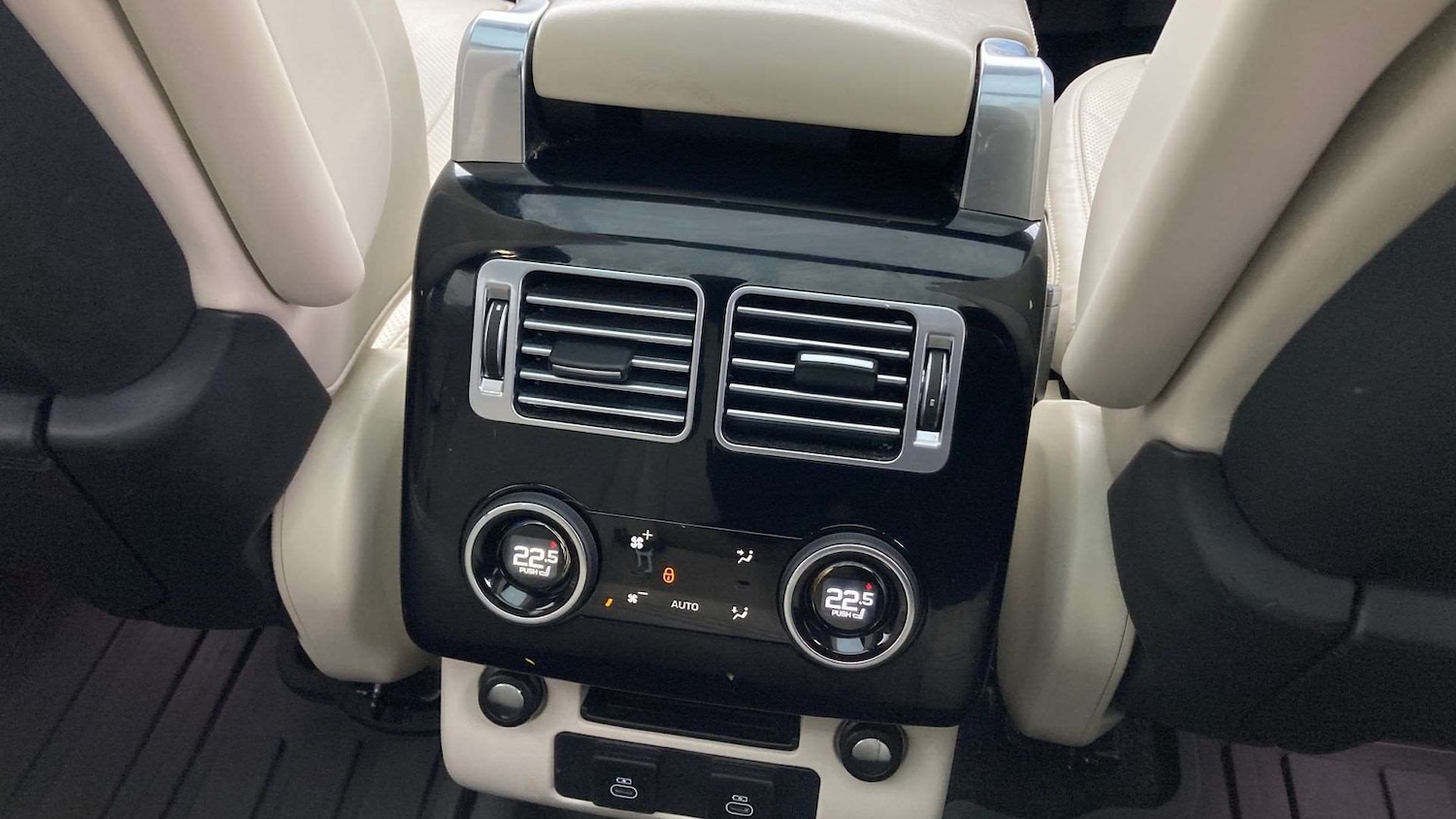 Used Land Rover Range Rover 2021 for sale - 76662035: Photo 18