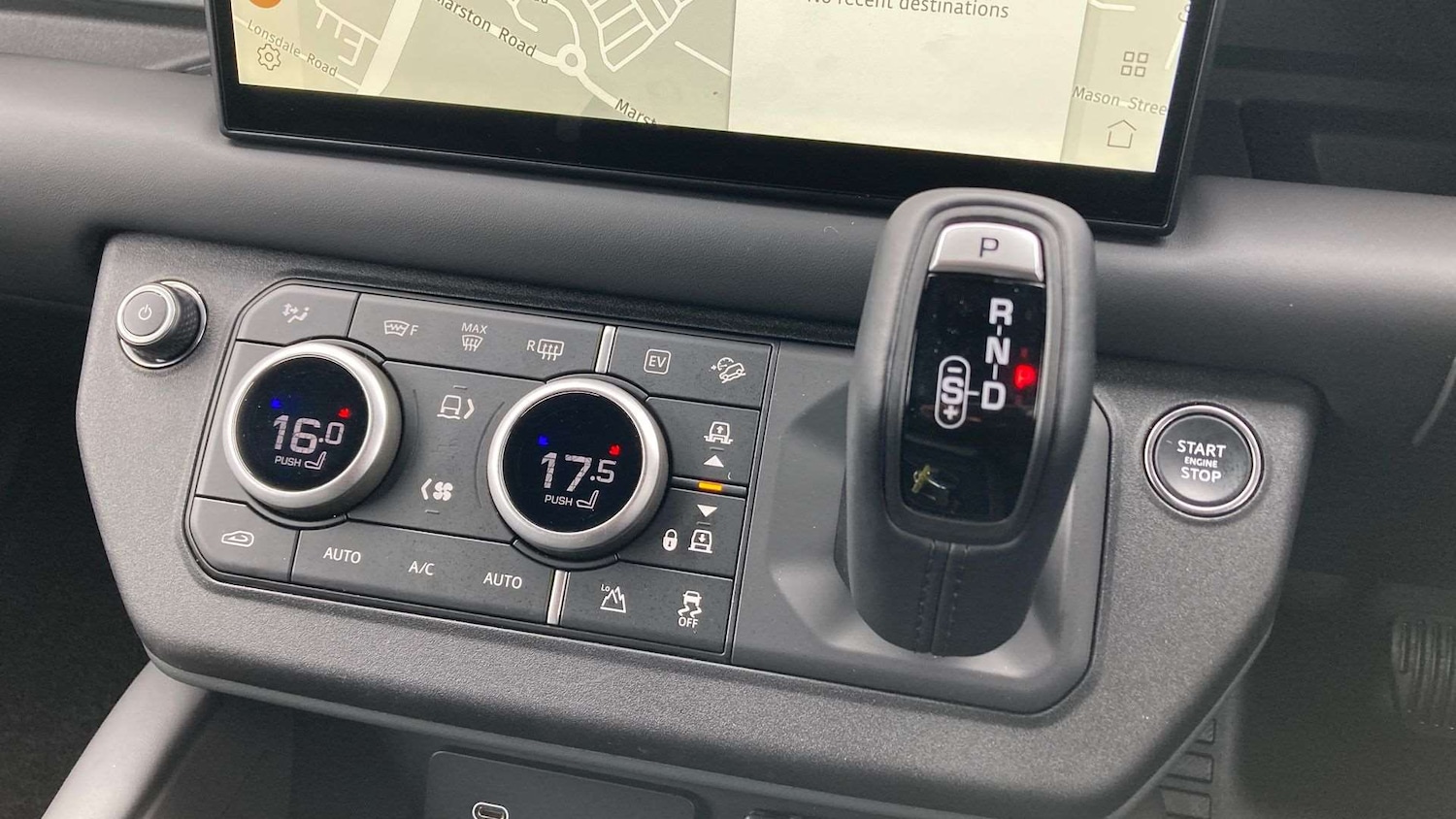 Used Land Rover Defender 2024 for sale - 76460242: Photo 13