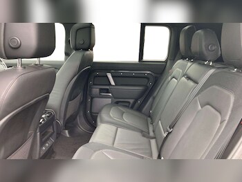 Used Land Rover Defender 2024 for sale - 76460242: Photo