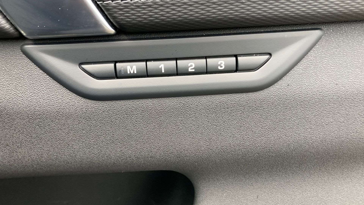 Used Land Rover Discovery Sport 2025 for sale - 76459967: Photo 25