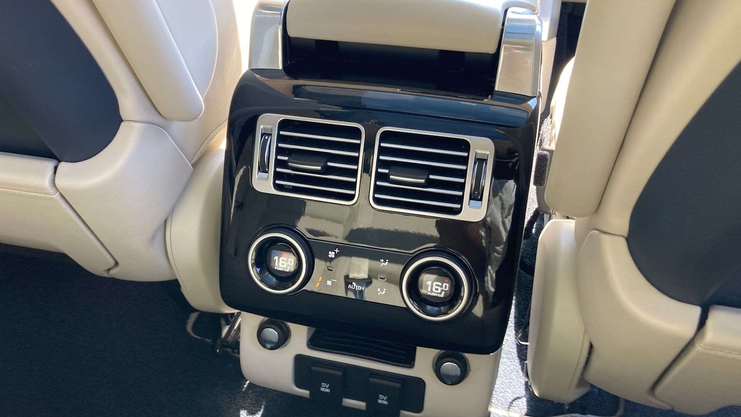 Used Land Rover Range Rover 2018 for sale - 76610622: Photo 18