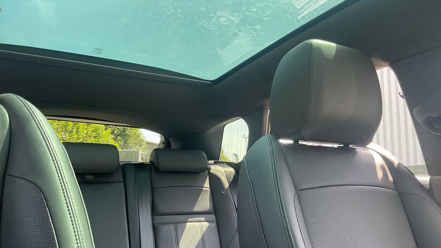 Used Land Rover Range Rover Evoque 2024 for sale - 76459885: Photo 25