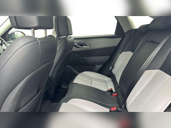 Used Land Rover Range Rover Velar 2025 for sale - 79473225: Photo