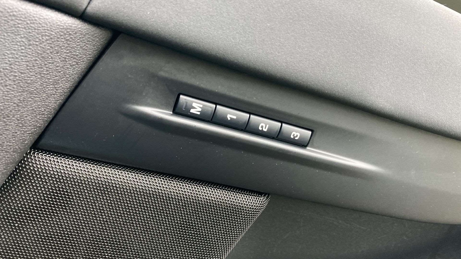 Used Land Rover Range Rover Evoque 2023 for sale - 76955246: Photo 25